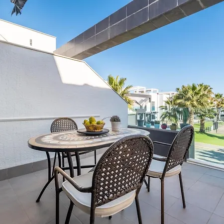 Oasis 3 Apartment
